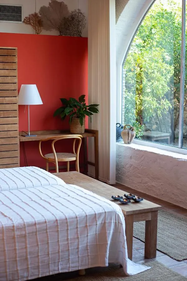 **  Hotel Canaleta Heras Espolla España