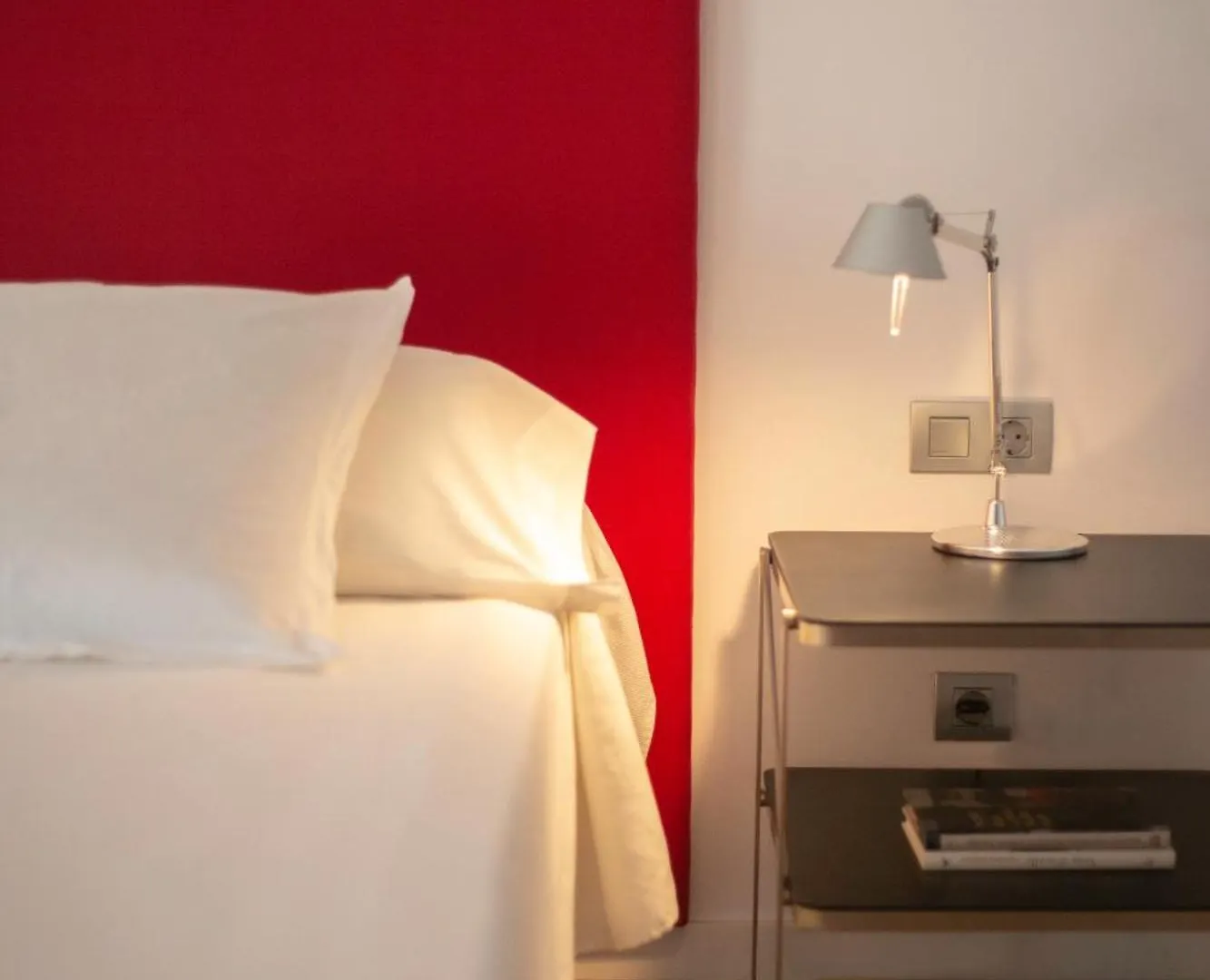 Hotel Canaleta Heras Espolla 2*,  España